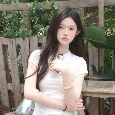 鲨鱼湖泊